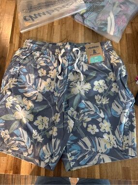 chubbies Gray Floral Hybrid Shorts with White Drawstring